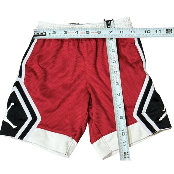 Air Jordan Kids 4T Basketball Shorts With Drawstring Waist & Dri-Fit - Picture 4 of 12
